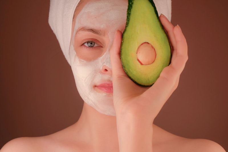 Overnight Renewal Mask jar